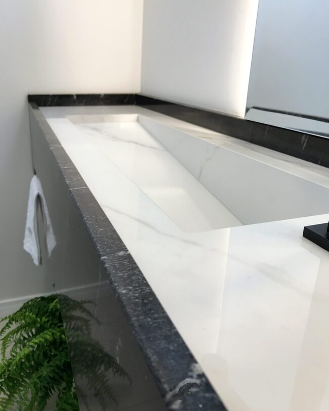 Flutua Arquitetura Picarras e Blumenau Interiores Paisagismo Engenharia e BIM Projeto Decoracao Floriani e Silva Advogados Associados ARQ 1